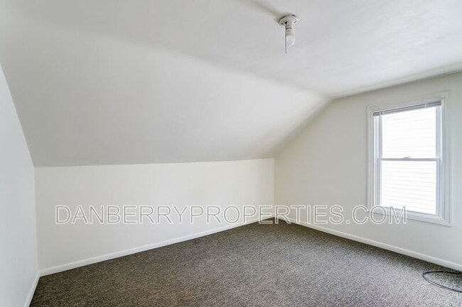 Building Photo - 919 Brookley Blvd