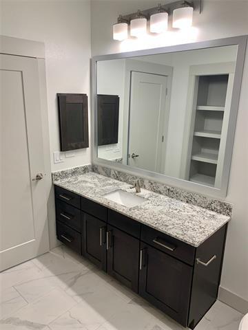 Building Photo - 5613 Belmont Ave