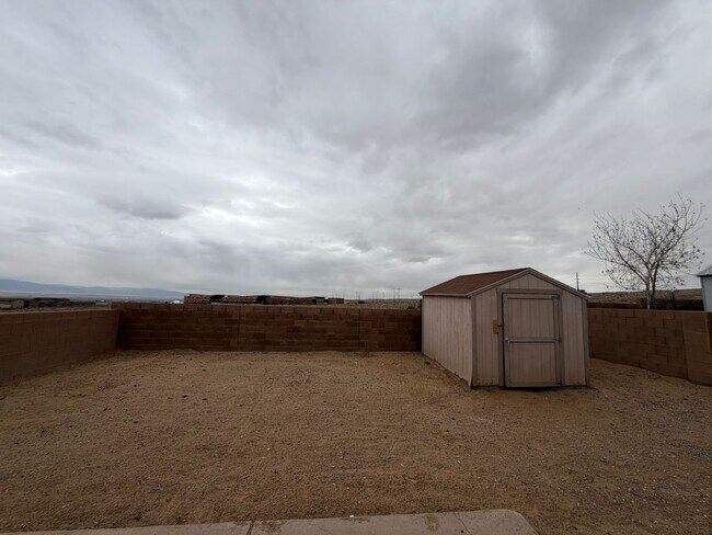 Building Photo - 3 Bedroom Single Story Home Available Near 98th St & Dennis Chavez Blvd SW!