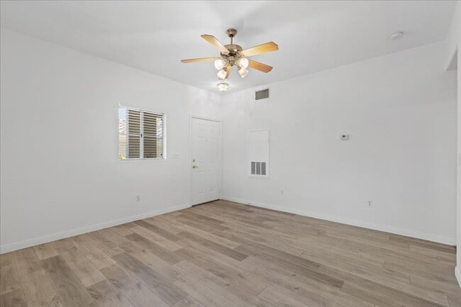 Building Photo - 1521 Ruby Cliffs Ln