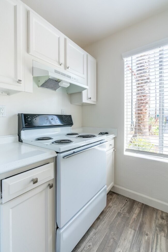 Floorplan - Greentree Apartments