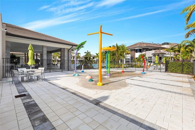 Building Photo - 8001 NW 41st St