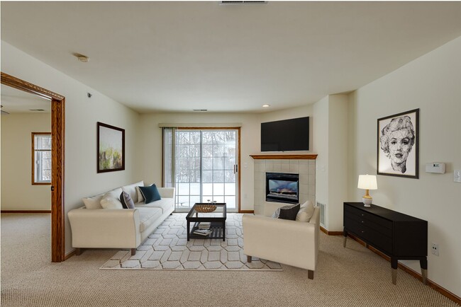 Building Photo - Foxcroft Luxury Apartment, 2 -Bedroom 2 - ...