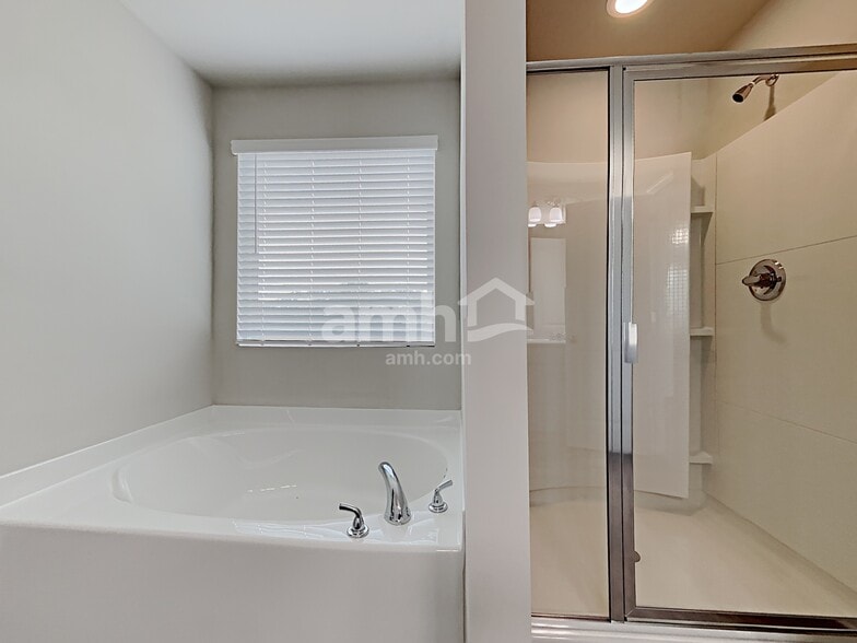 Building Photo - 358 Winston Cir