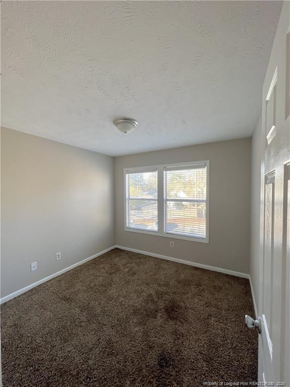 Building Photo - 1018 Wood Creek Dr