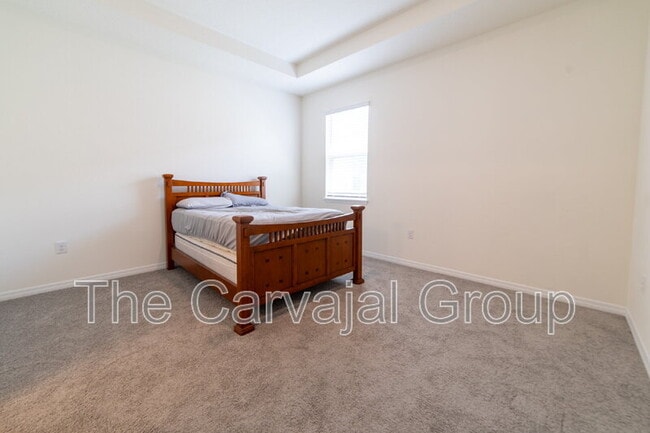 Building Photo - 1813 Walnut Crk Dr