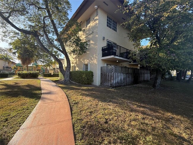 Building Photo - 8500 SW 109th Ave