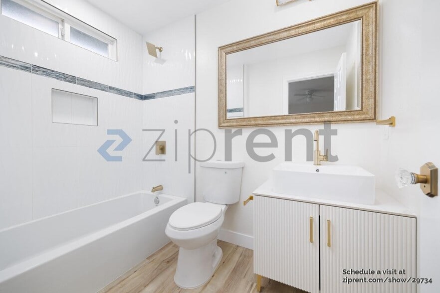 Building Photo - 5292 Santa Margarita St