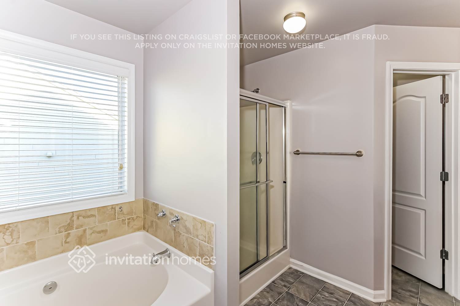 Building Photo - 1550 Lily Valley Dr