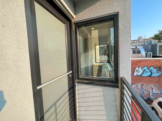 Building Photo - 1939 12th St NW