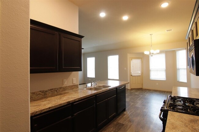 Building Photo - 20419 Newcastle Ridge Ln