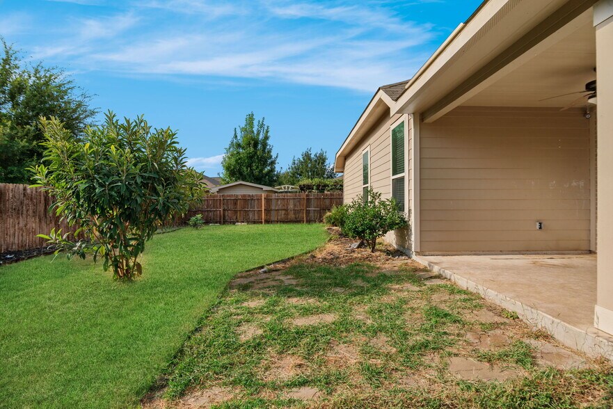 Building Photo - 14528 Prairie Pass