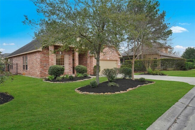 Building Photo - 10 Tallgrass Way