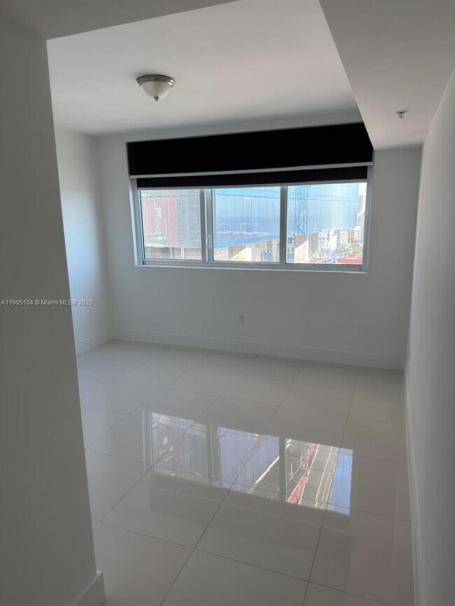 Building Photo - 244 Biscayne Blvd