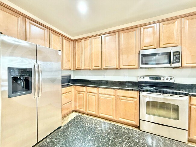 Building Photo - 4559 S Antonio