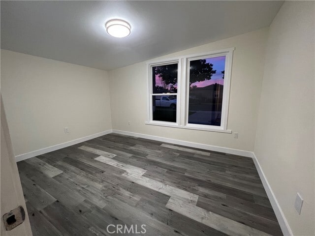 Building Photo - 600 W Wilshire Ave