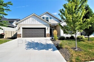 Building Photo - 3098 W Everest St