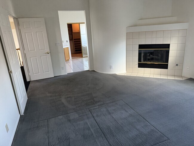 Building Photo - 7621 Belmondo Ln
