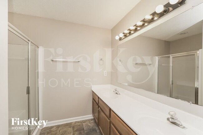 Building Photo - 8318 Belstead Brook Ct