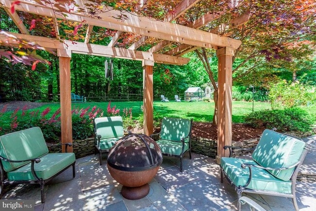 Building Photo - 9110 Sterling Montague Dr