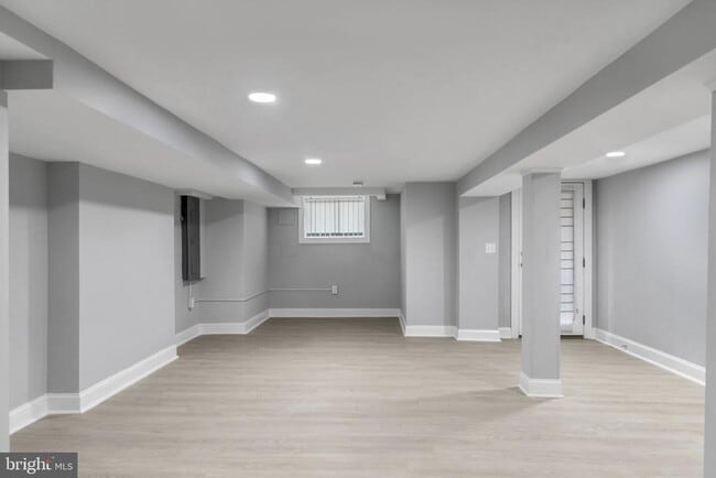 Building Photo - 1310 Riggs St NW