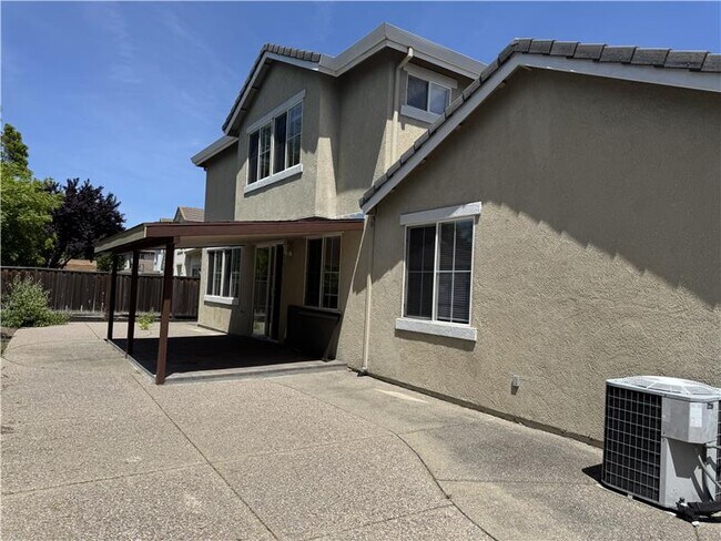 Building Photo - 4641 Palomino Way