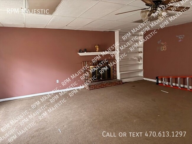 Building Photo - 5247 Scofield Rd