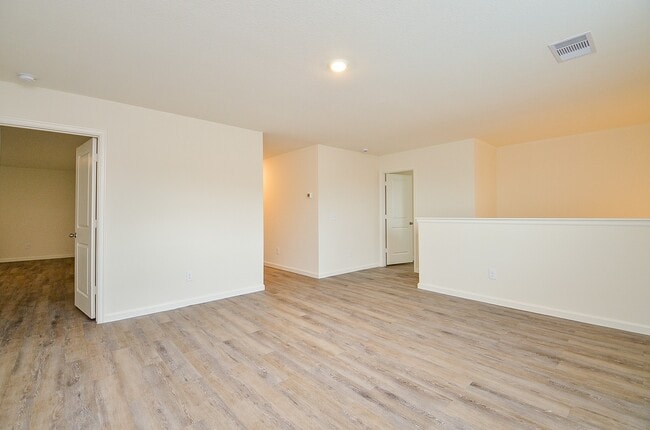 Building Photo - 27314 Clear Breeze Dr