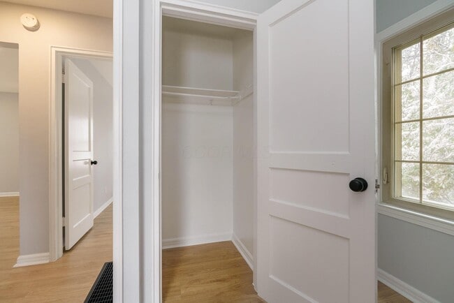 Building Photo - 2228 Holt Ave