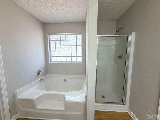 Building Photo - 7903 Cayenne Way