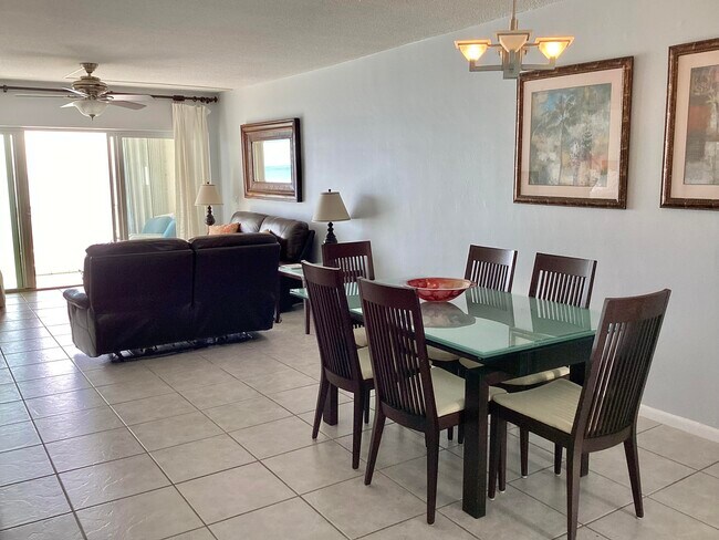 Building Photo - 3101 S Ocean Blvd