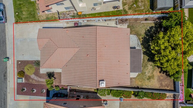 Building Photo - Welcome to 40048 Malacca Way, Murrieta – Y...