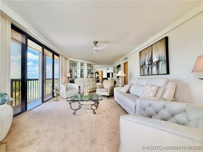 Building Photo - 9500 S Ocean Dr