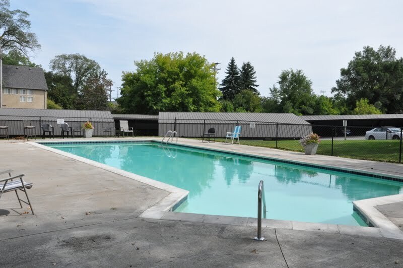 Building Photo - 30042 W 12 Mile Rd