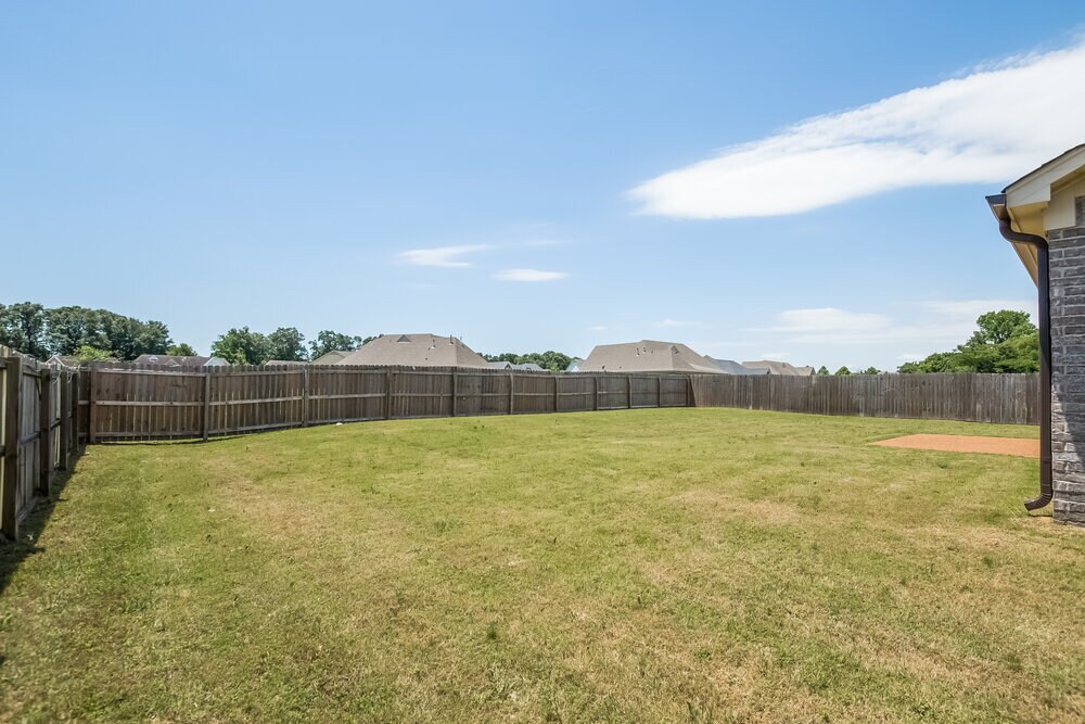 Building Photo - 2733 Sapper Ln