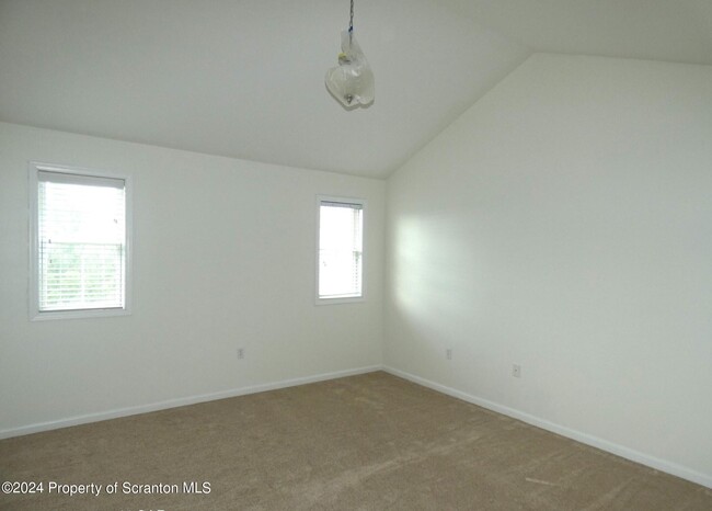 Building Photo - 2404 Browning Cl