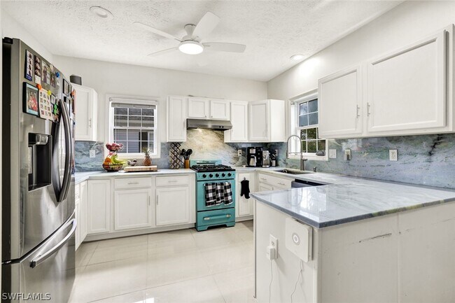 Building Photo - 534 Leawood Cir