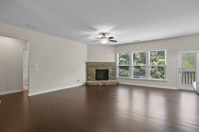 Building Photo - 3411 Adler Trl