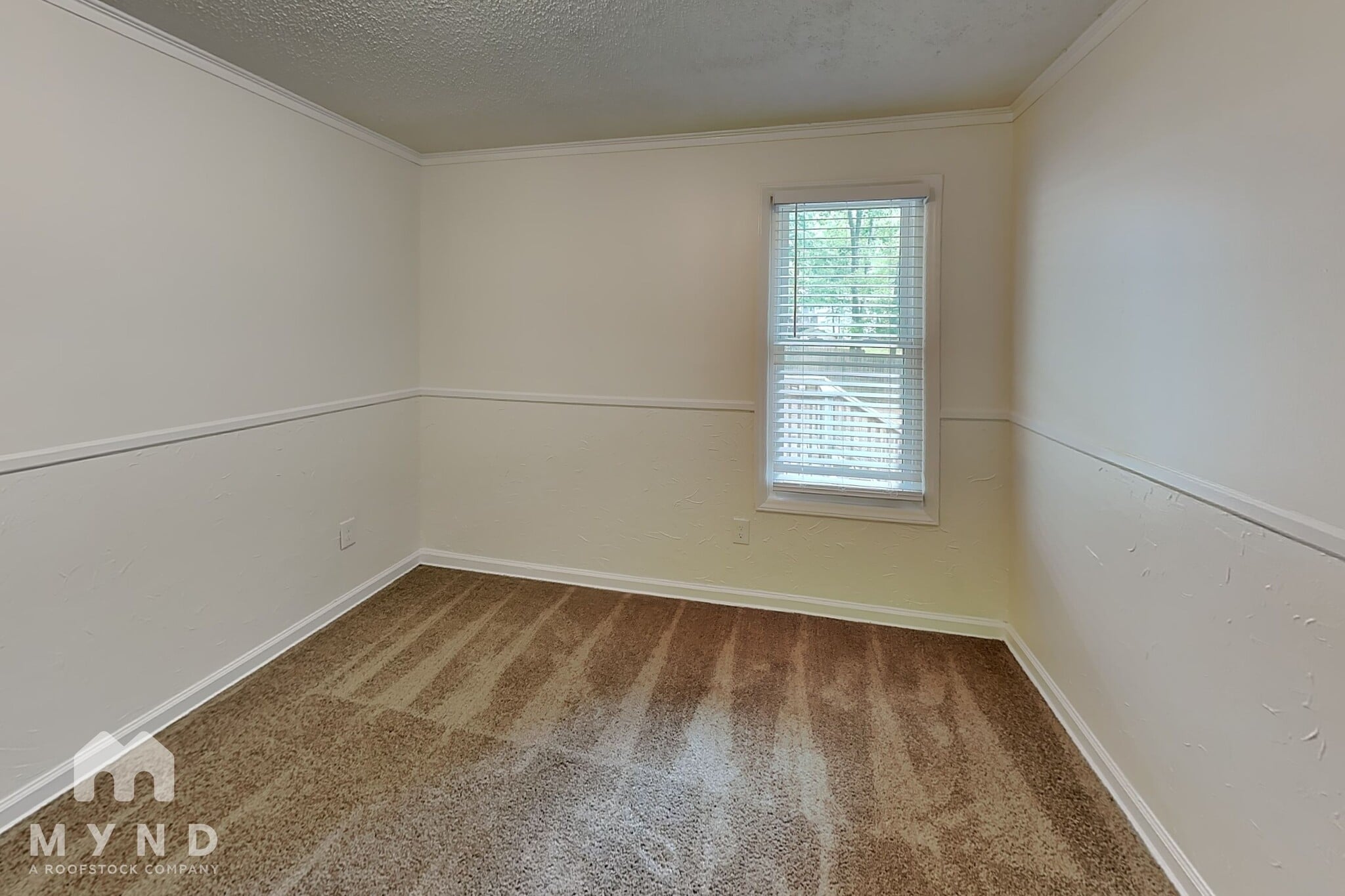 Building Photo - 7954 Tiburon Cir