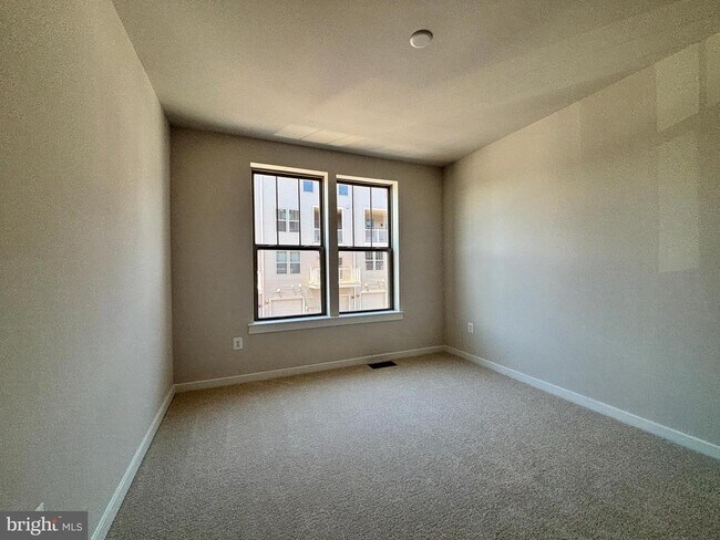 Building Photo - 1104 Dabney Dr