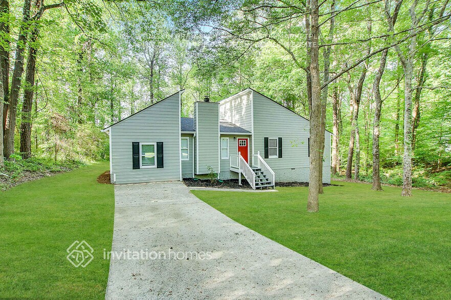 Building Photo - 2491 Ramblewood Ct