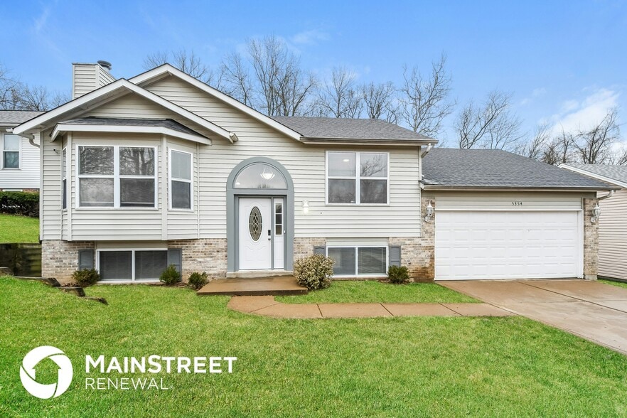 Building Photo - 5354 Trailview Dr