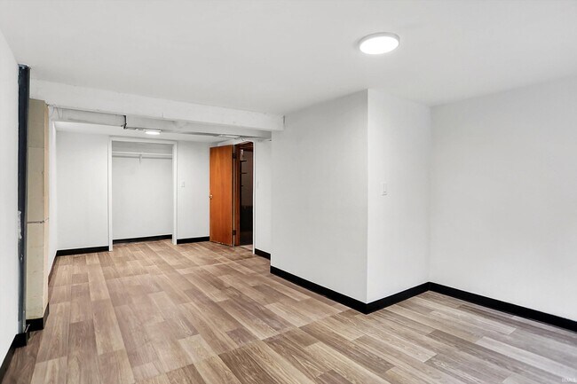Building Photo - 2810 Limestone Dr