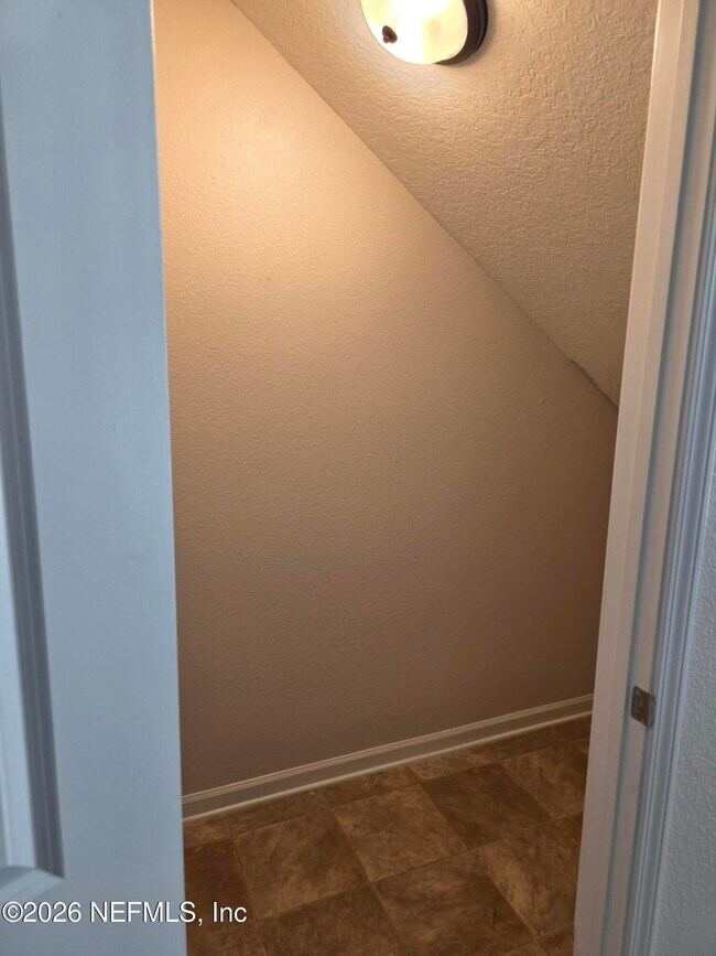 Building Photo - 2537 Wisdom Ct