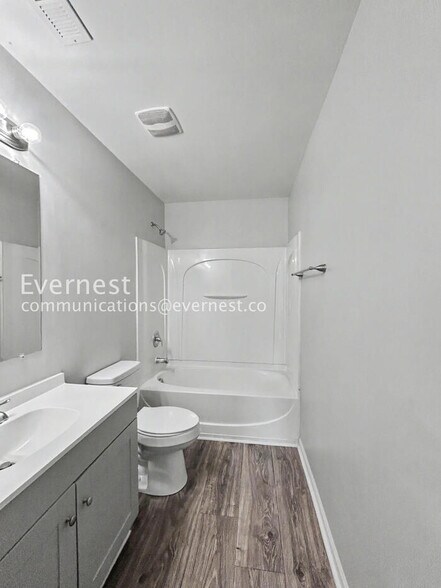 Building Photo - 1439 Clooney Ln