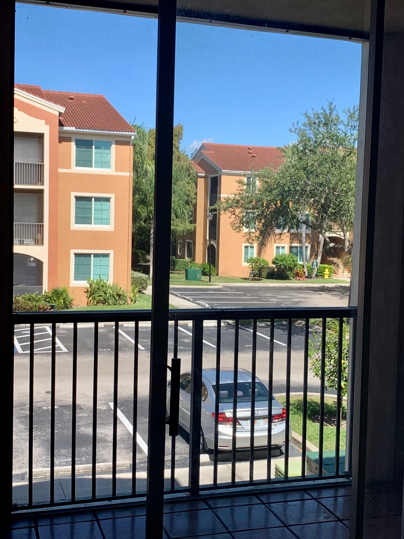 Building Photo - 1235 Reserve Way