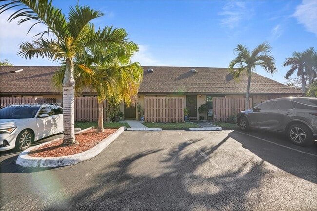 Building Photo - 4880 SW 64th Ave