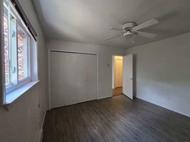 Building Photo - 140A Candelario St