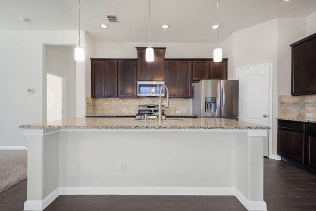 Building Photo - "Charming 3-Bedroom Oasis with 2 Baths in ...
