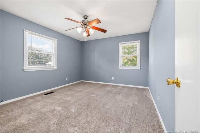 Building Photo - 7401 Paxton Dr